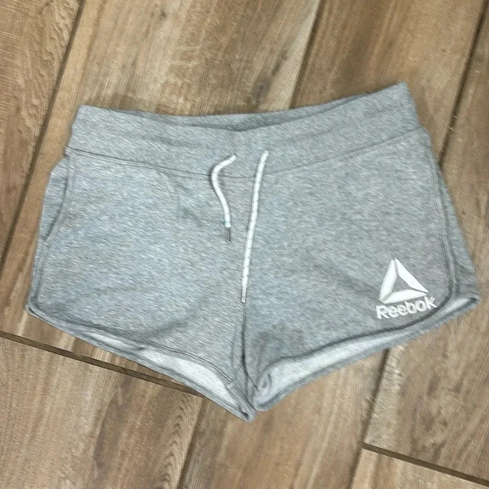 Reebok Women's Gray French Terry Drawstring Pockets Athletic Workout Shorts XL